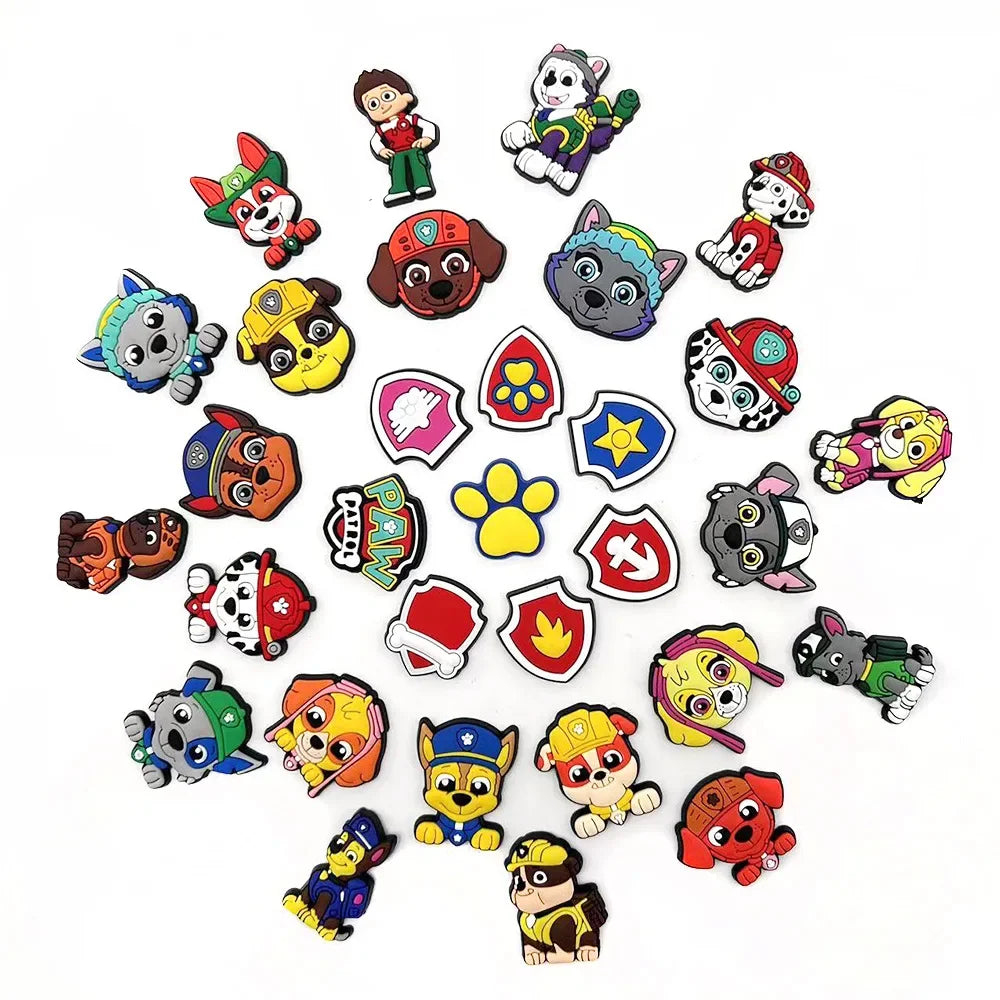 Breloques pour chaussures en PVC Pat'Patrouille, animaux de dessin animé, décorations DIY pour Crocs, chaussures de fête, jouets pour enfants, accessoires cadeaux de Noël