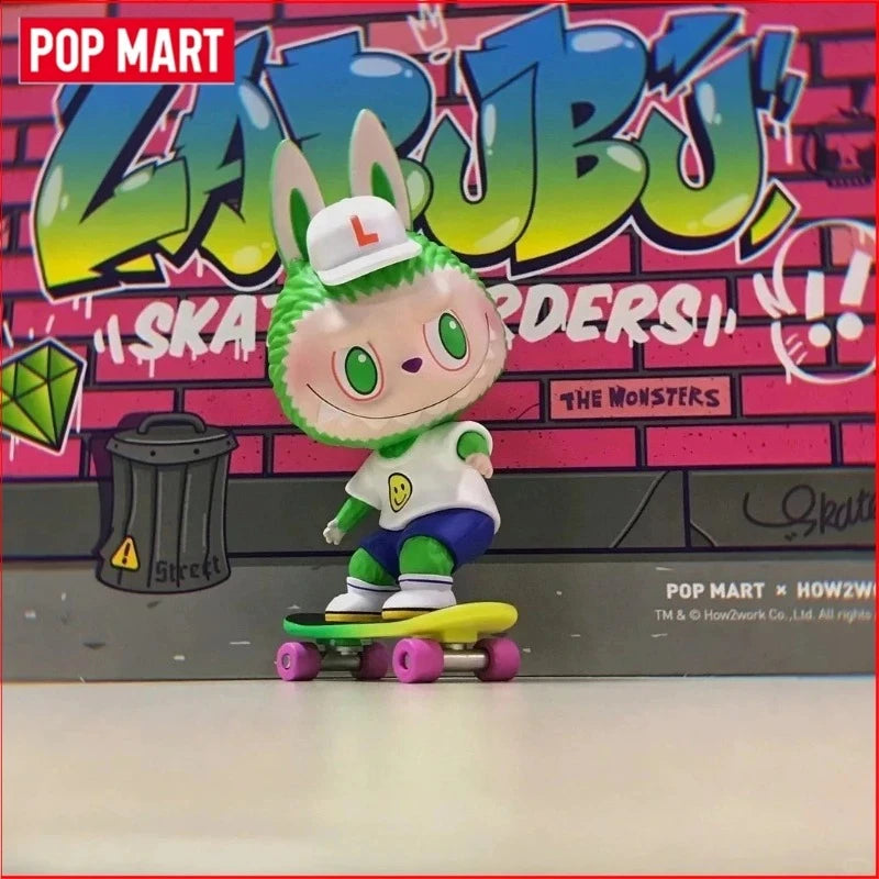 POP MART LABUBU Collection Limitée Elevator Début de la Série Field Trip Bob l'éponge Skateboard Sweet Clown